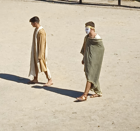 Φωτογραφία 9 - Οι “Ευμενίδες” στο αρχαίο Θέατρο του Δίου 