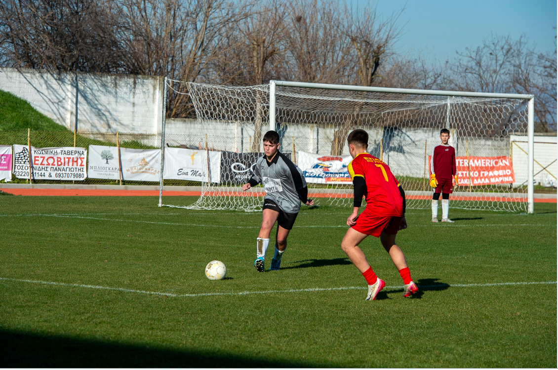 Φωτογραφία 2 - Το Γενικό Λύκειο Νιγρίτας συμμετέχει στο σχολικό πρωτάθλημα ποδοσφαίρου