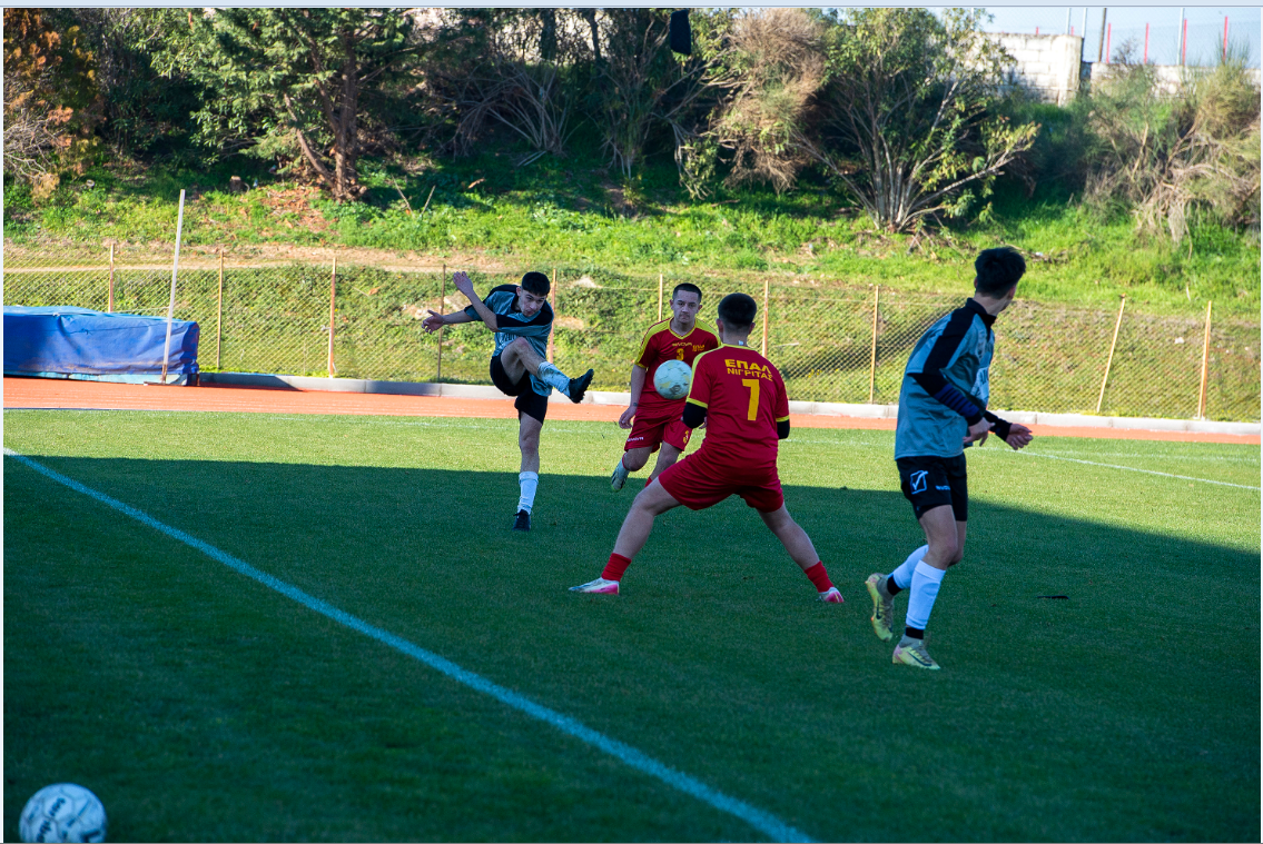Φωτογραφία 4 - Το Γενικό Λύκειο Νιγρίτας συμμετέχει στο σχολικό πρωτάθλημα ποδοσφαίρου