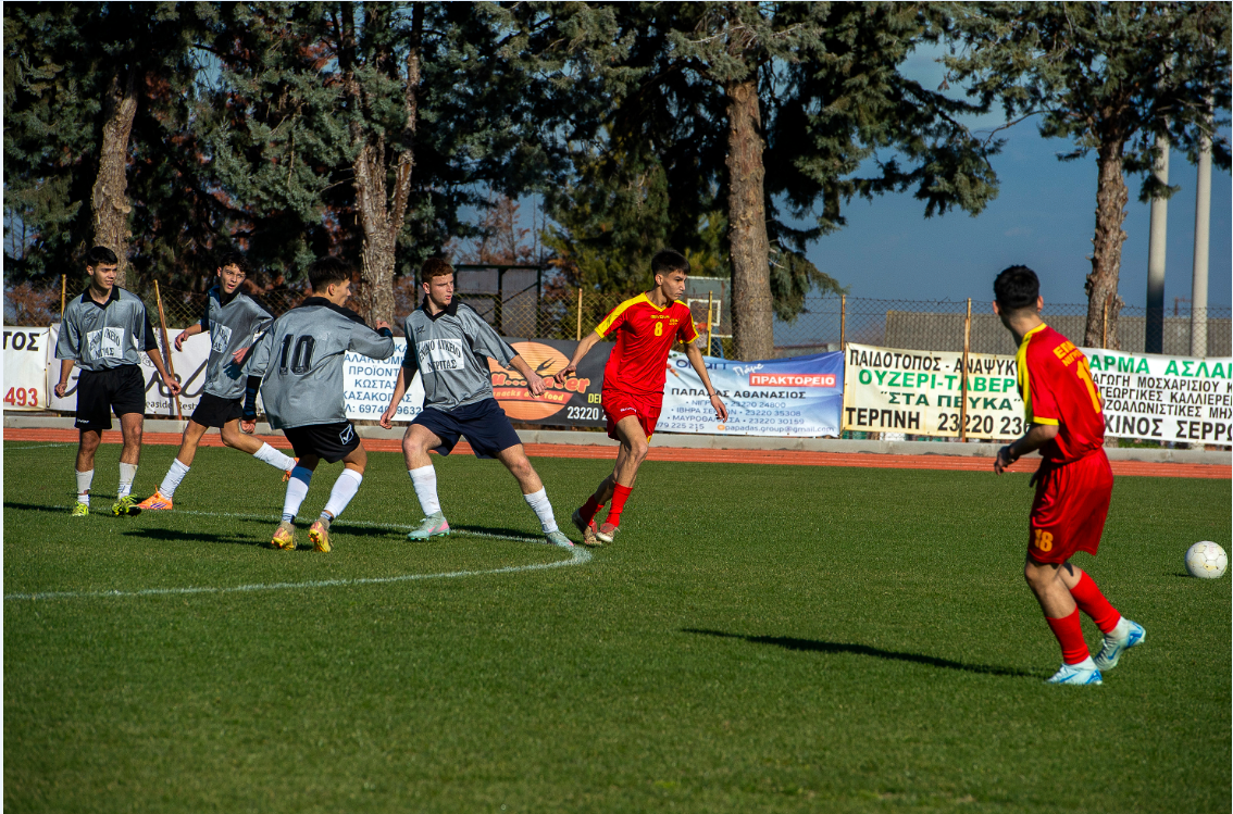 Φωτογραφία 5 - Το Γενικό Λύκειο Νιγρίτας συμμετέχει στο σχολικό πρωτάθλημα ποδοσφαίρου